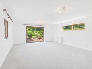 Sitting Room 2- click for photo gallery